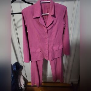 Pink two-piece pant suit